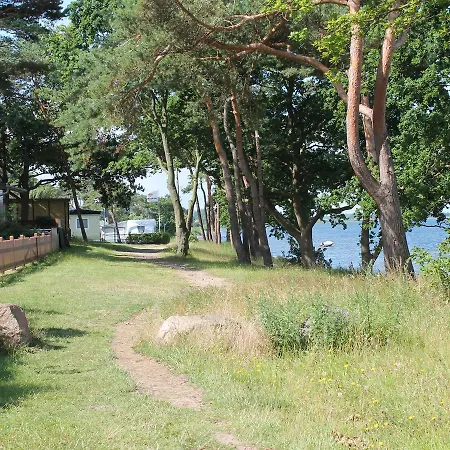 Fabulous Holiday In Near Beach * Pepelow